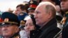 Ова не е само „војна на Путин“ и Русите треба да се чувствуваат виновни