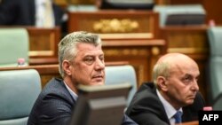 Foto nga arkivi