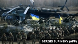 Житомир облысындағы әскери жаттығу.