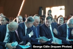 De la stânga la dreapta: Kelemen Hunor, Marcel Ciolacu, Ilie Bolojan și Crin Antonescu.