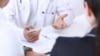 Cum sunt târâți medicii de familie prin procese. Statul îi dă în judecată pentru 13 lei, chiar dacă pierde 100 