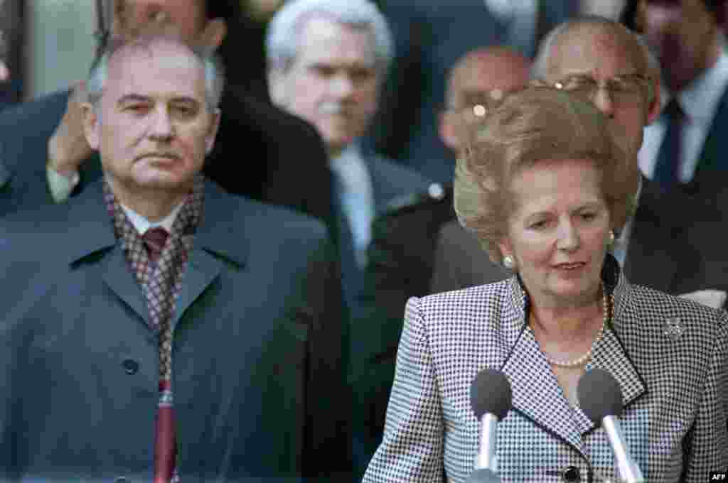 Sovjetski lider Mihail Gorbačev i Margaret Thatcher, London, 1989.