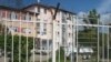 Zgrada Okružnog i Opštinskog suda u severnom delu Kosovske Mitrovice