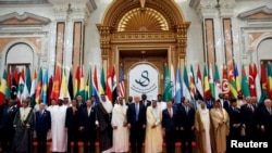 مرکز مقابله با تامین مالی تروریسم در ۲۱ مه ۲۰۱۷ در جریان سفر دونالد ترامپ ، رییس جمهوری آمریکا به عربستان تاسیس شد و هفت عضو دارد.