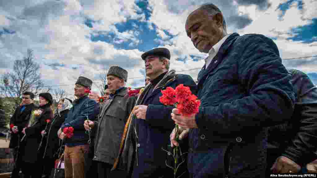 Симферополь. 166 лет со дня рождения крымскотатарского просветителя Исмаила Гаспринского, 21 марта 2017 года