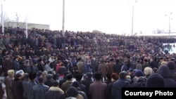 Нарындагы митинг, 10-март, 2010-жыл.