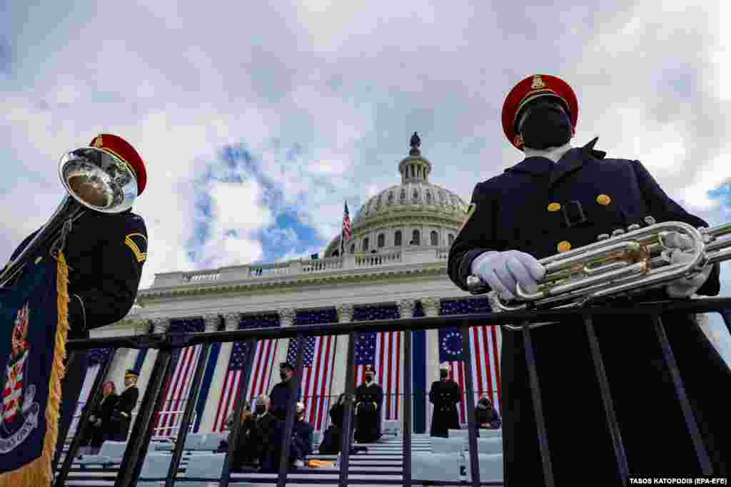 Anëtarët e bendit të Ushtrisë amerikane