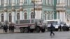 В общественном туалете Петербурга сделали скидку для Росгвардии и ОМОНа