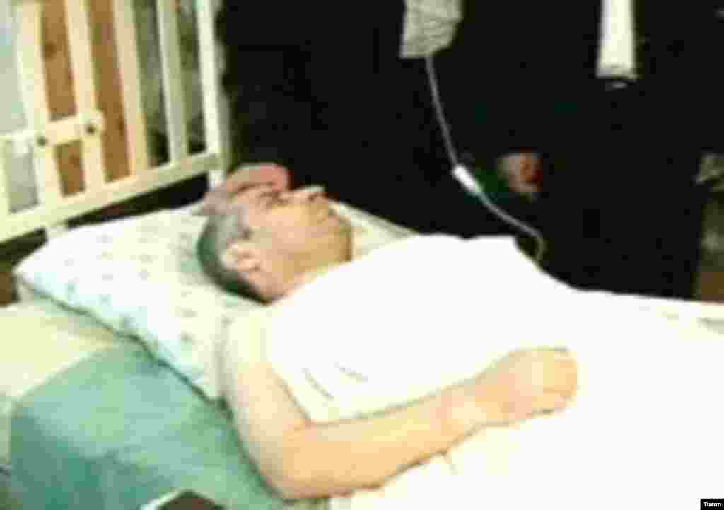 Bahəddin Həziyev, «Bizim yol» qəzetinin baş redaktoru, 2006-cı ildə Bakıda döyülərək ölümcül vəziyyətdə şəhər kənarına atılıb. 