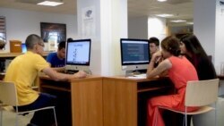 Diňle: Türkmenistanyň iri internet bazarynyň wagtlaýyn ýapylmagy ulanyjylary aljyratdy