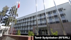 МИД КР.